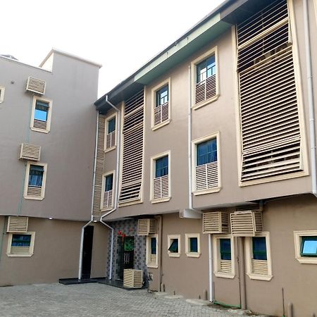 ホテル Exclusive Mansion Lekki Phase 1 Ilado エクステリア 写真